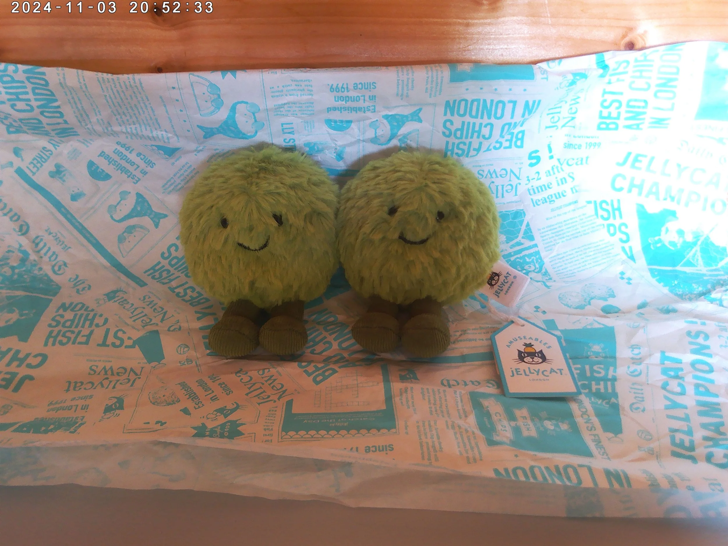 Jellycat Selfridges Exclusive Dot & Peggy Mushy Peas - New with